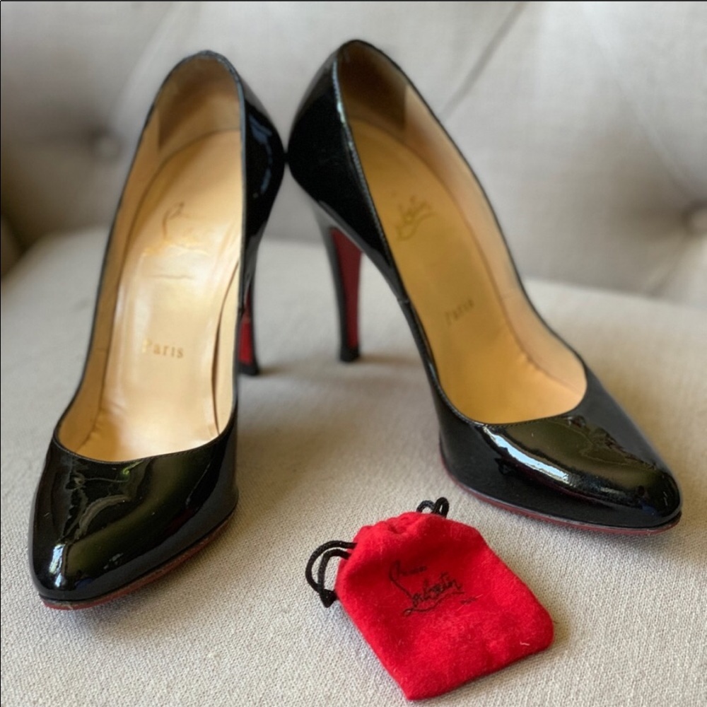 Reselling: Christian Louboutin Décolleté 868 Pump